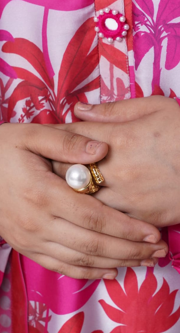 Baroque Pearl Ring