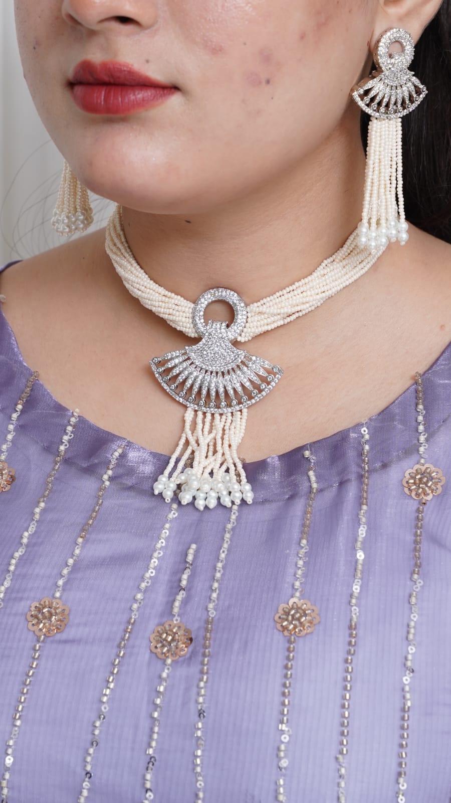 Brass Pearl Elegant Pendant Necklace