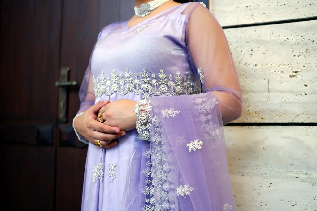 Cut Dana Net Maxi with Full Heavy Dupatta